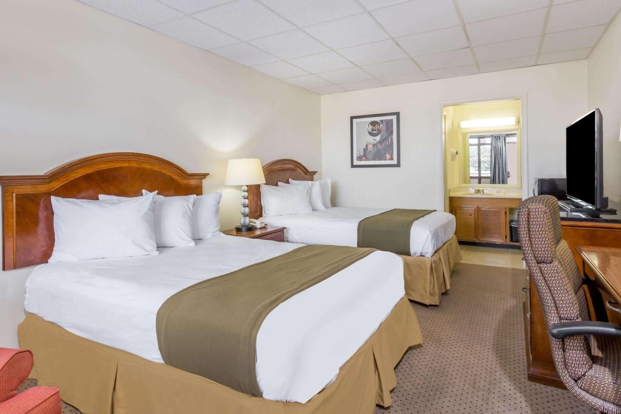 Days Inn By Wyndham Bedford Zewnętrze zdjęcie